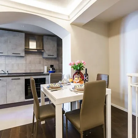 Gabrielle By San Collection Apartamento